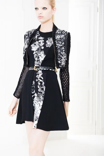 Look 1